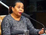 Lucimar indica serviços de tapa-buracos na Rua Volta Redonda, no Jardim Altos de Sant’Anna