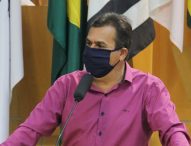 Arildo questiona Prefeitura sobre obras no Centro e alterações em contratos