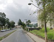 Dra. Márcia pede solução para mato alto em terreno na Av. Santos Dumont