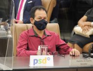 Paulinho do Esporte pede alinhamento de poste que está caindo