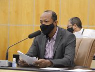 Rogério Timóteo questiona falta de médicos nas UBS do Pagador Andrade e Parque Brasil