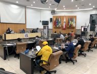 Câmara aprova dois projetos na sessão desta quarta-feira (12)