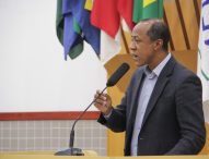 Rogério Timóteo indica reparos em via do Jd. do Marquês e limpeza de ponto de ônibus na Estrada dos Remédios