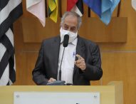 Valmir questiona Prefeitura por falta de iluminação pública na Avenida dos Migrantes