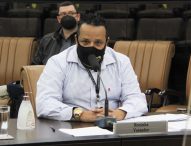 Roninha questiona prefeito sobre instalação do Bom Prato em Jacareí