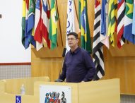 Dudi cobra serviços de manutenção e melhorias em praça na Vila Formosa