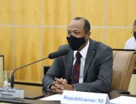 Rogério Timóteo pede serviços de segurança e manutenção de ruas no Parque Santo Antônio