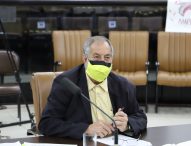 Valmir questiona Prefeitura sobre falta de limpeza em bueiro em frente à EMEI do Parque Califórnia