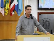 Dudi cobra da Prefeitura limpeza da ‘Prainha’ e manutenção em área do SAAE