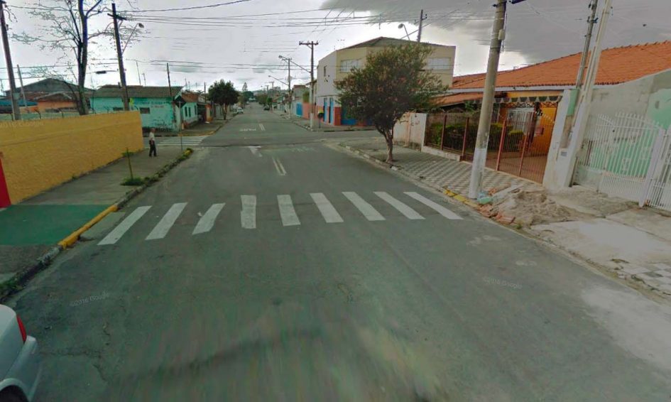 Maria Amélia pede serviços de manutenção em vias dos bairros Santa Maria e Avareí