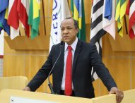 Rogério Timóteo cobra serviços de limpeza e manutenção urbana no Bandeira Branca II