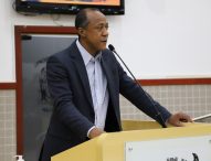 Rogério Timóteo questiona prefeito sobre atendimento médico na UPA Dr. Thelmo