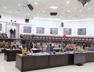Câmara aprova três projetos durante 34ª sessão do ano