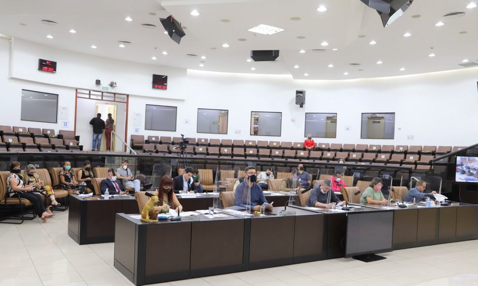 Câmara aprova três projetos durante 34ª sessão do ano