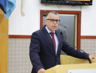 Luís Flávio pede ampliação de horários de ônibus em bairros das regiões leste e oeste