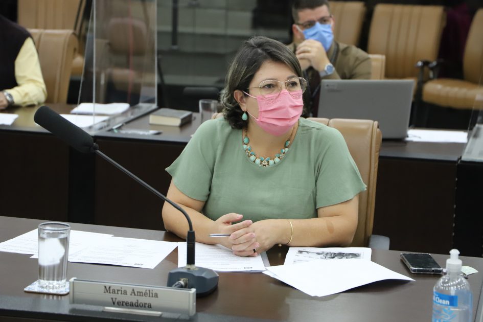 Maria Amélia sugere agendamento de ambulância por aplicativo