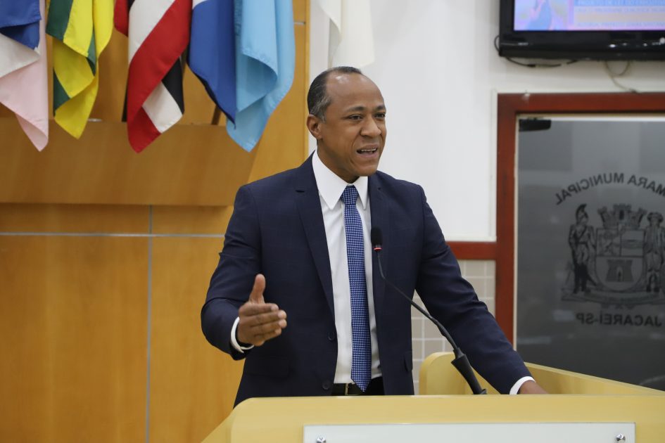 Rogério Timóteo cobra melhorias para vários bairros de Jacareí