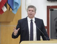 Dr. Rodrigo cobra secretário estadual de Saúde sobre medicação a paciente de Jacareí