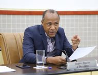 Rogério Timóteo cobra operação tapa buracos em vias públicas do Jardim São José