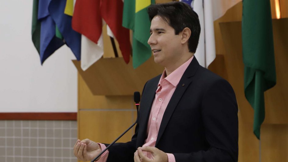 Hernani questiona prefeito sobre data de inauguração do ‘Bom Prato’ em Jacareí