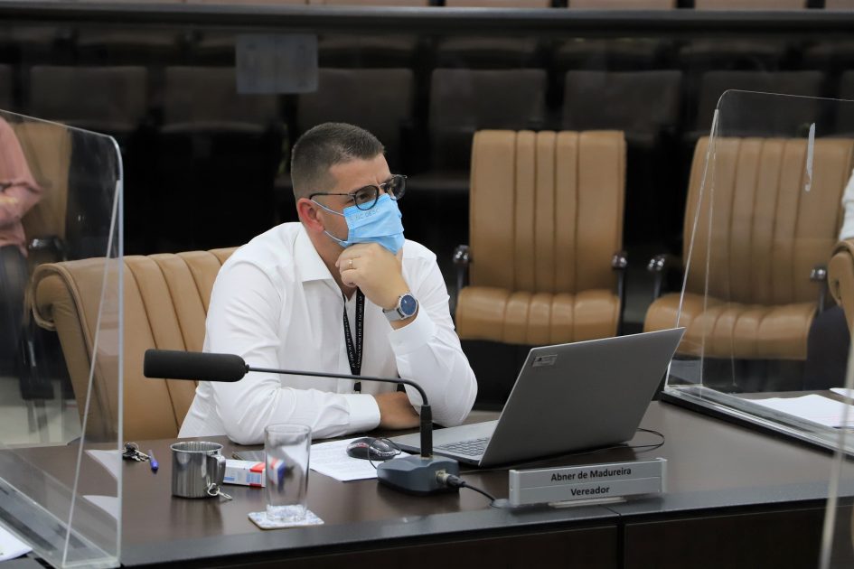 Abner pede autorização à Rota das Bandeiras para instalação de iluminação na Dom Pedro I