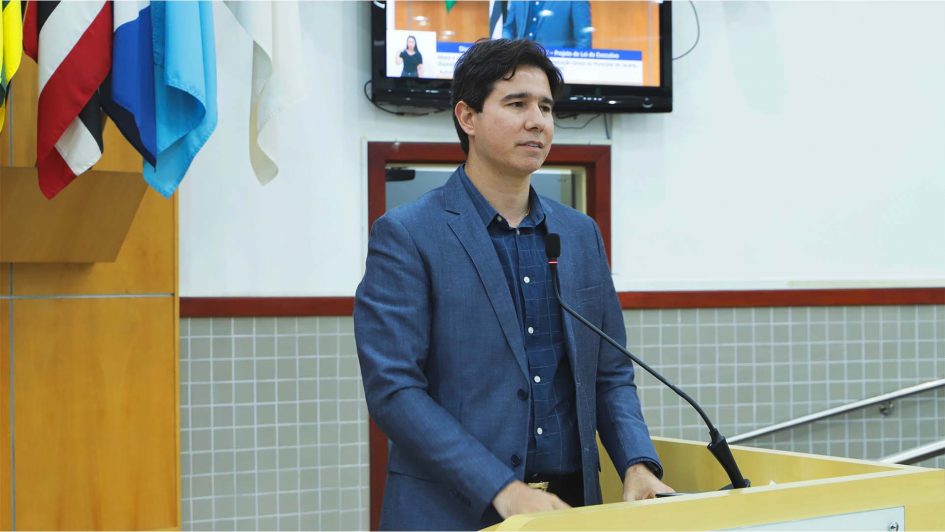 Hernani questiona Prefeitura sobre falta de suplemento alimentar na rede de saúde pública