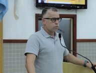 Luís Flávio pede vedação de buraco em via pública do Jardim das Indústrias