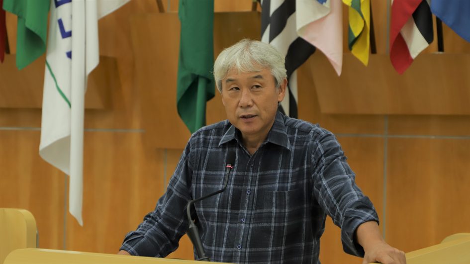 Edgard pede ao DER retomada de obras de manutenção na Rodovia Nilo Máximo