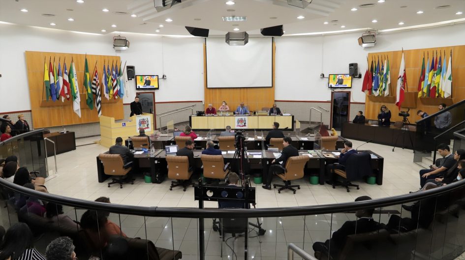 Câmara realiza audiência pública para apresentação da Lei de Diretrizes Orçamentárias de 2023