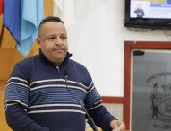 Roninha questiona Prefeitura sobre falta de bolsões de motos em vias de Jacareí