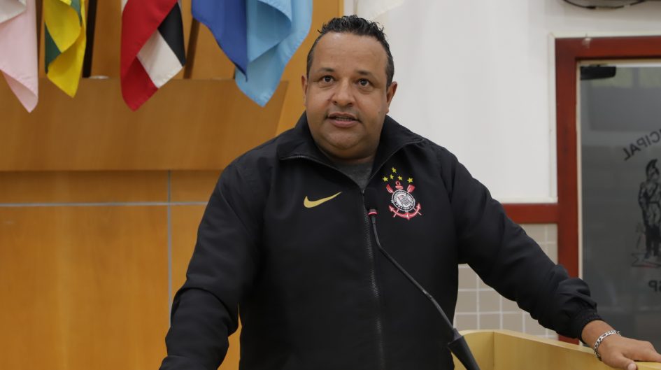 Roninha questiona Prefeitura sobre mau cheiro em estação de esgoto no Parque dos Sinos