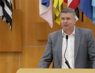 Dr. Rodrigo questiona Prefeitura sobre atraso para canalização do Córrego Seco