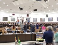 Câmara aprova regulamentação para trabalho 12 x 36 horas no serviço público e outros dois projetos