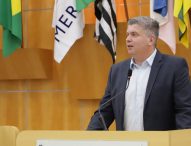 Dr. Rodrigo questiona falta de aplicação de Emenda para construção de playground
