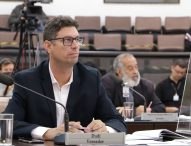 Dudi pede manutenção em campos de futebol nas regiões oeste e sul
