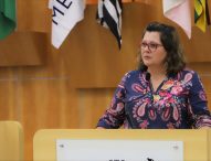 Maria Amélia pede fiscalização nas refeições oferecidas aos alunos da ETEC de Jacareí