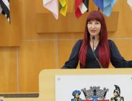 Sônia pede informações sobre a retirada de árvores em Jacareí