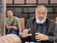 Valmir questiona Prefeitura sobre falta de energia elétrica no Lagoa Azul