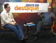 Cartunista Túlio Vilela é o convidado do ‘Gente em Destaque’