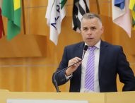 Luís Flávio pede revitalização de espaço público no Bandeira Branca II