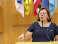Maria Amélia pede que ônibus da JTU voltem a trafegar pela Rua Miami, no Balneário Paraíba