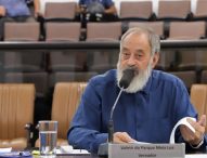 Valmir questiona prefeito sobre falta de pintura de lombadas em ruas e avenidas na Vila Garcia