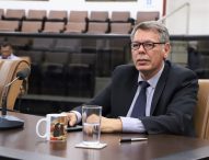 Roberto Abreu pede que empresas de telefonia corrijam rede de fiação no Jardim São Luís