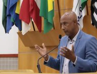Paulinho dos Condutores sugere transformar EducaMais Parque Santo Antônio em parque