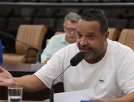 Roninha questiona falta de publicidade de fila de espera por consultas e cirurgias