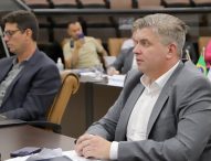 Dr. Rodrigo pede instalação de semáforo na Rua Anésia Ruston, no Jd. das Indústrias