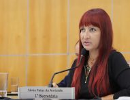 Sônia pede doação de tronco para contenção de equinos para ONG de Jacareí