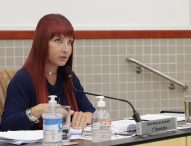 Sônia questiona prefeito sobre parcerias realizadas entre Diretoria de Proteção Animal e ONGs de Jacareí