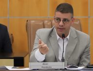 Abner pede manutenção de asfalto em vias públicas no São João e Jardim do Portal