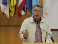 Roberto Abreu pede serviços de infraestrutura urbana no Parque Santo Antônio